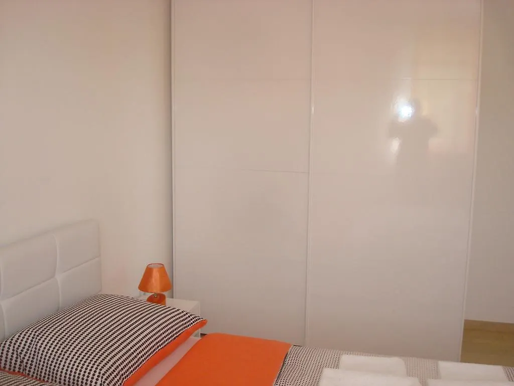 Apartment Nena Krk Town